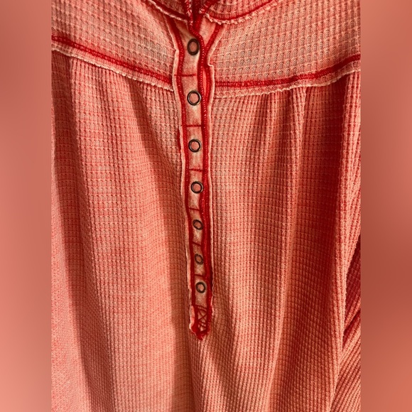 Free People We The Free Women’s Henley - Picture 2 of 5